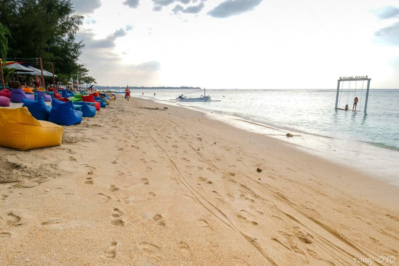 Yoland Guesthouse Gili Air Exterior foto